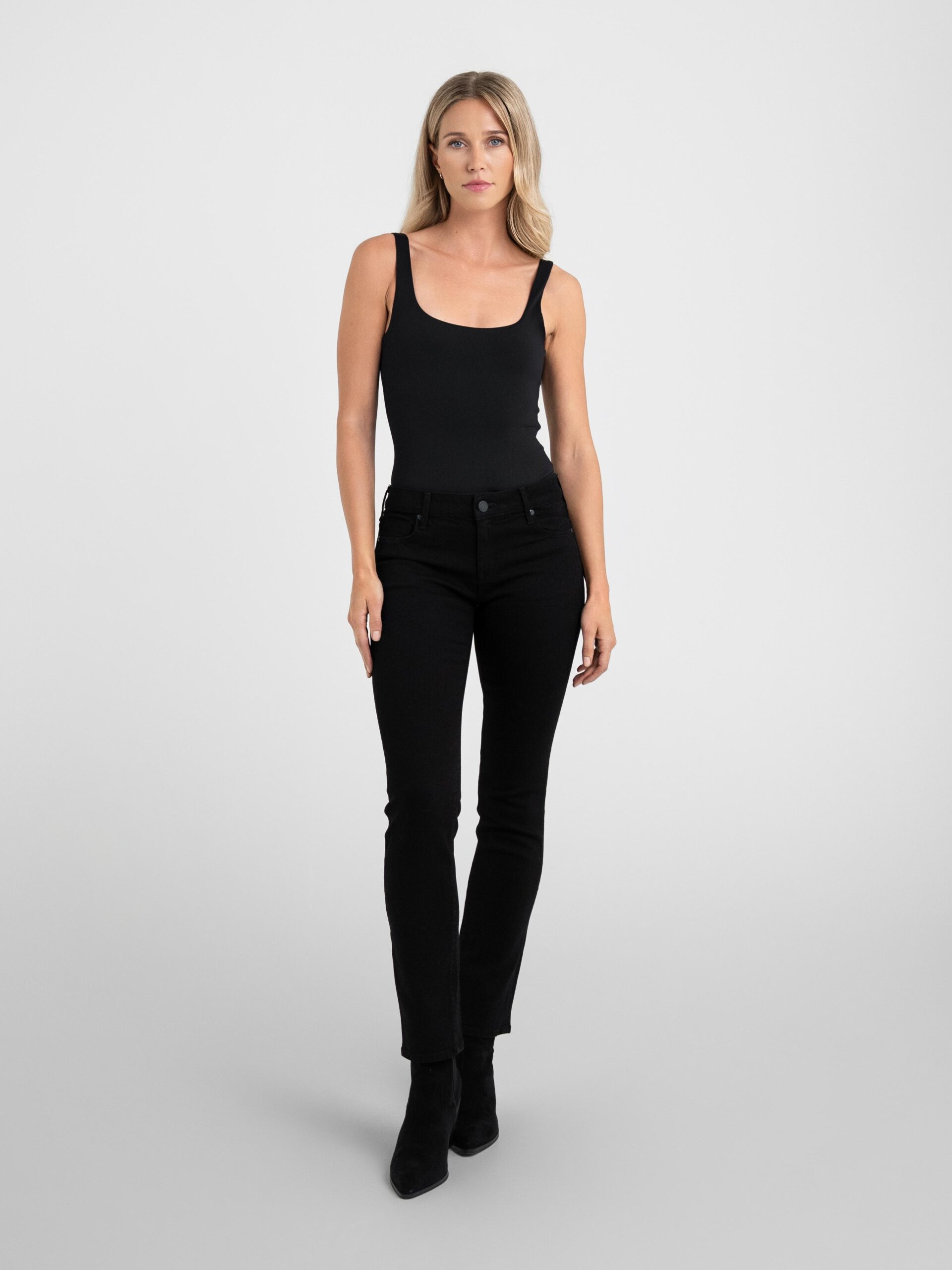 Runaround Sue in Stallion