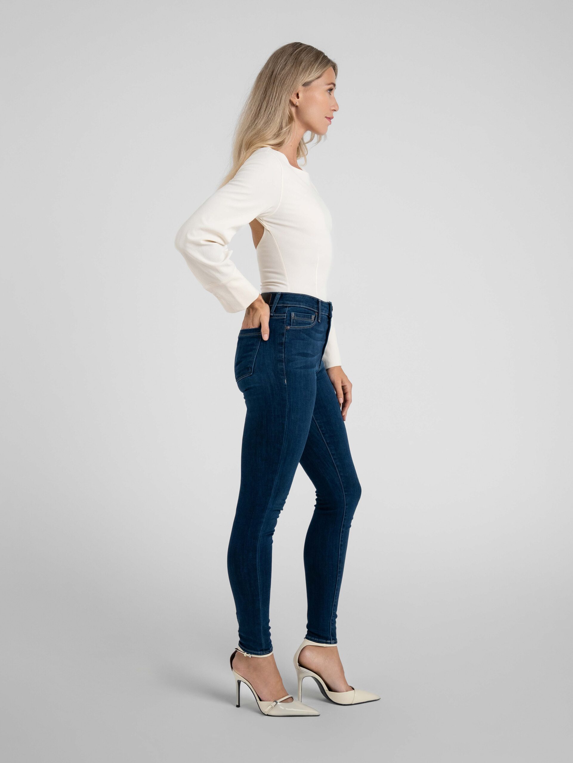 Bombshell Skinny in Reservoir