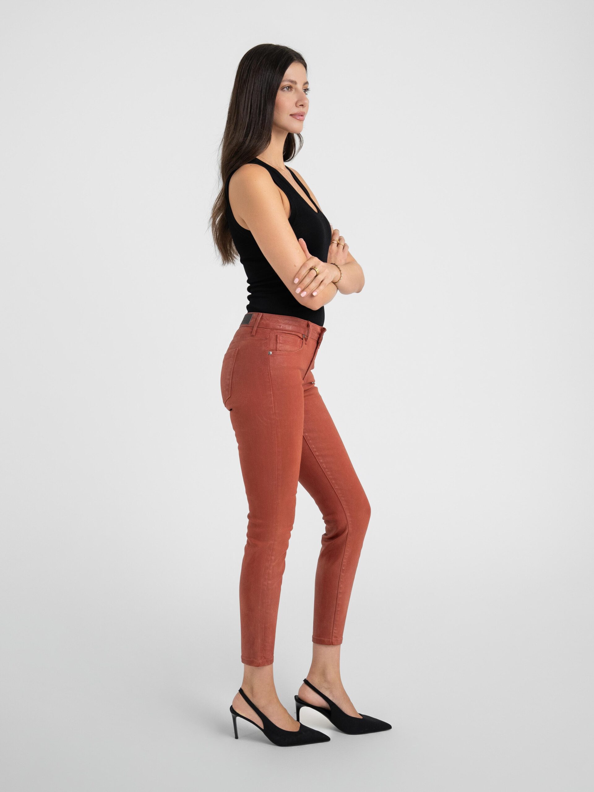 Bowery Skinny in Slick Burnt Red