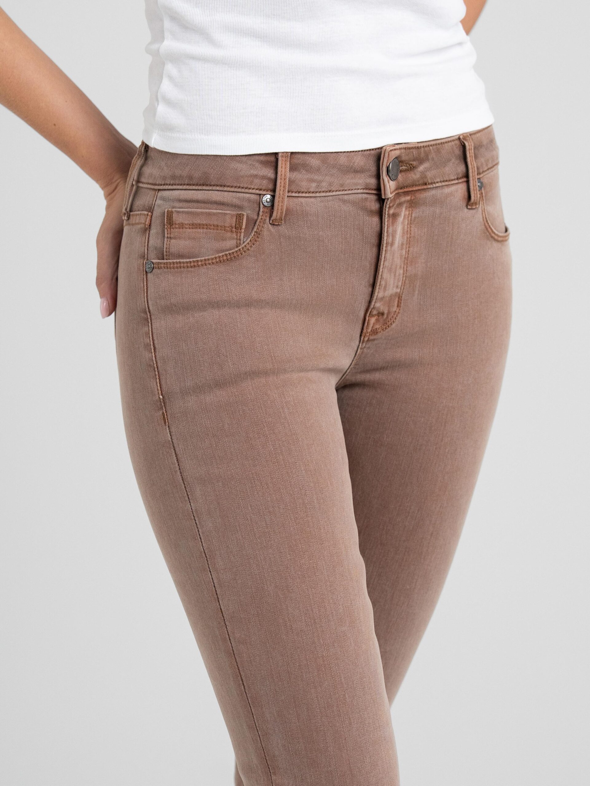 Runaround Sue in Toffee