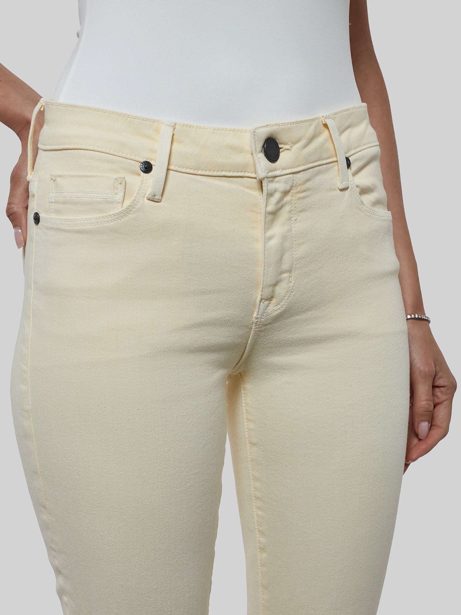 Kam Skinny in Creamsicle