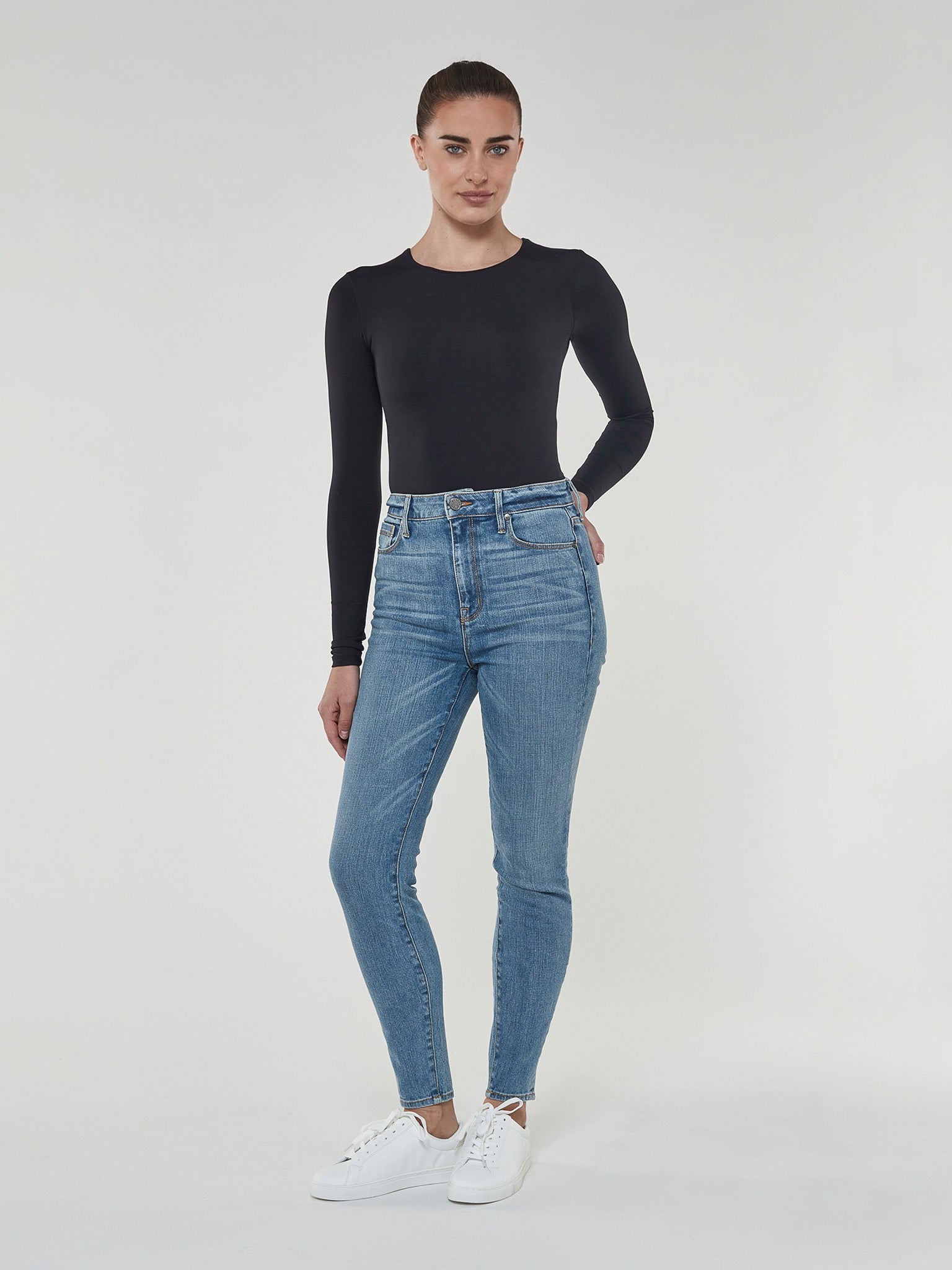 Super Bombshell Skinny in Brentwood